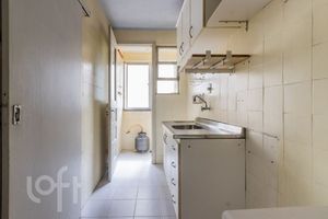 Image 3 - 927556