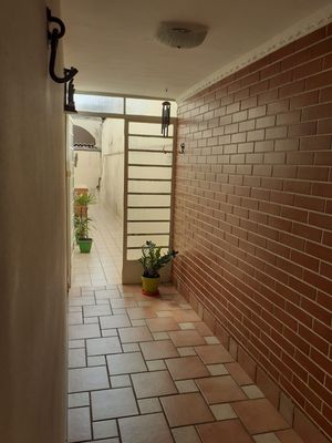 Image 2 - 927598