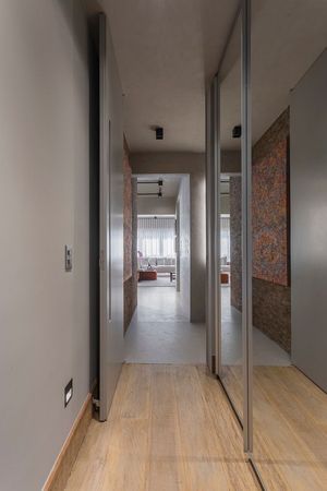 Image 14 - 927603