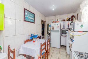 Image 21 - 927608
