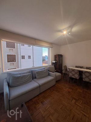 Image 4 - 927610