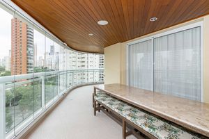 Image 6 - 927611