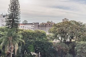 Image 38 - 927631