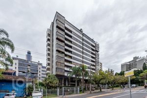 Image 46 - 927632