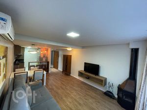 Image 4 - 927636