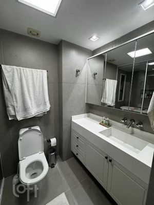 Image 12 - 927667
