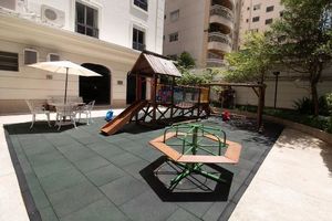 Image 31 - 927699