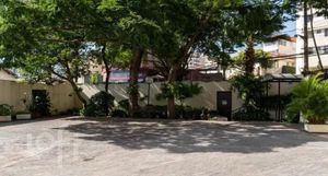 Image 9 - 927711