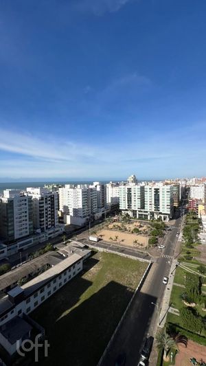 Image 3 - 927713