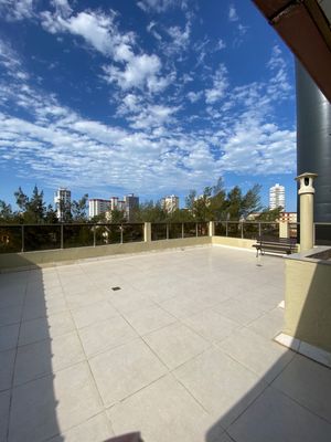 Image 6 - 927732