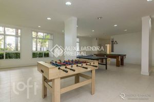 Image 36 - 927744