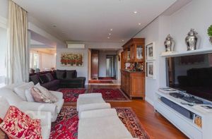 Image 6 - 927763