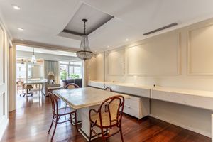 Image 4 - 927764
