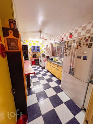 Image 23 - 927778