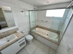Image 14 - 927784