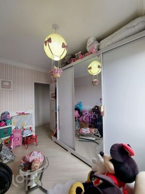 Image 14 - 927786