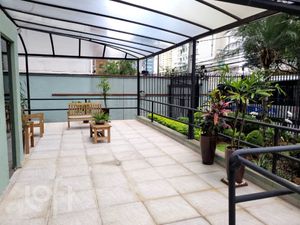 Image 11 - 927798