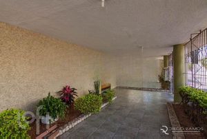 Image 14 - 927799
