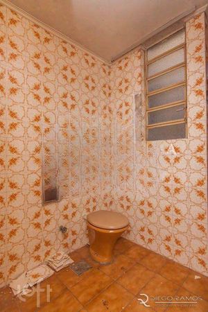 Image 3 - 927799