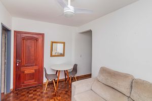 Image 4 - 927815