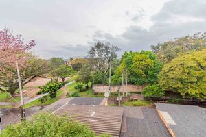 Image 14 - 927815