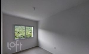 Image 6 - 927822