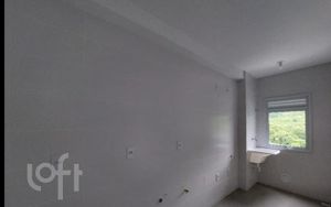 Image 3 - 927822