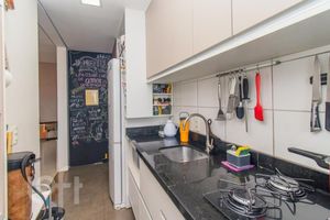 Image 6 - 927823