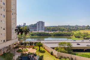 Image 8 - 927826