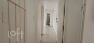 Image 11 - 927848
