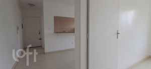Image 5 - 927848