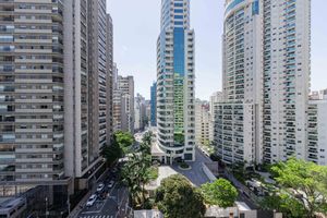 Image 3 - 927860