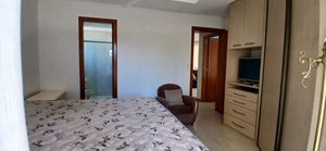Image 15 - 927872