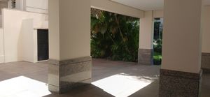 Image 18 - 927872