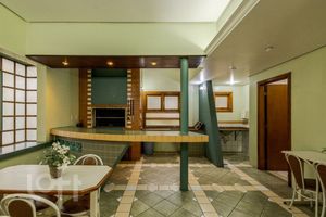 Image 35 - 927882