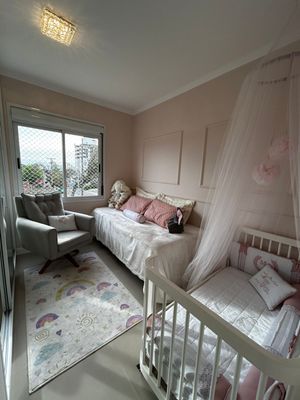 Image 15 - 927900