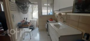 Image 12 - 927935