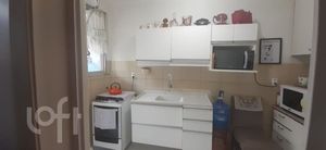 Image 13 - 927935