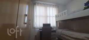 Image 30 - 927935