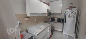 Image 11 - 927935