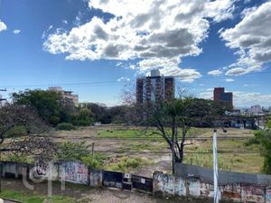 Image 3 - 927940