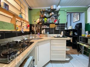 Image 5 - 927941