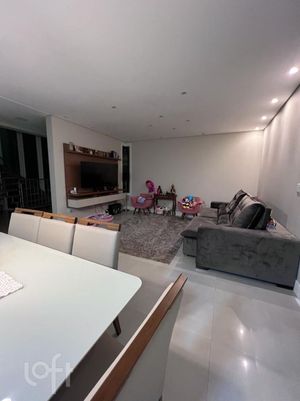 Image 3 - 928031