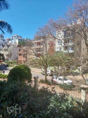 Image 33 - 928035