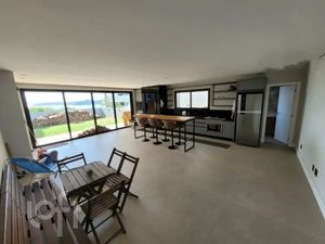 Image 4 - 928037
