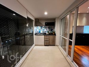 Image 4 - 928066