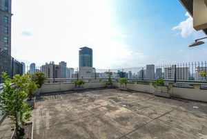 Image 36 - 928074