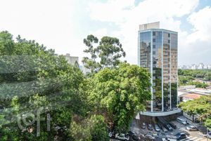Image 13 - 928074