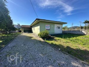 Image 3 - 928075