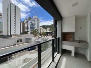 Image 4 - 928131
